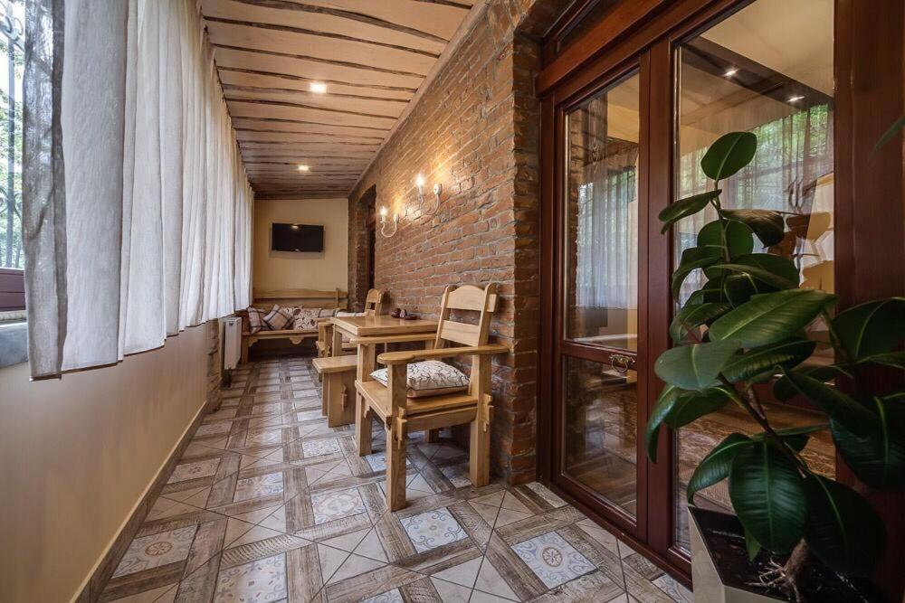 Austrian Apartment Leopoli Esterno foto